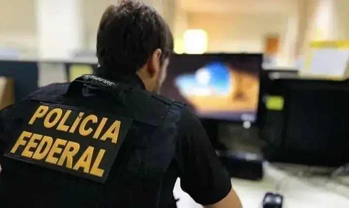 Alas do TSE e do STF desconfiam de investigação por interferência dos EUA