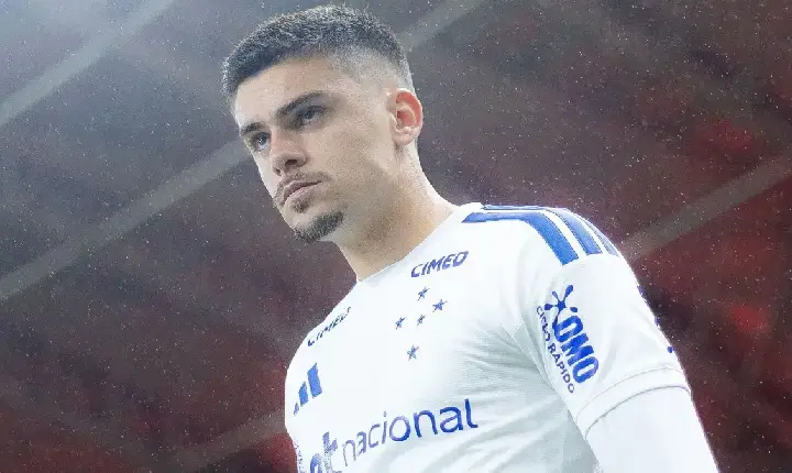 Atacante Gabriel Pec passa por reavaliação e tem fratura confirmada