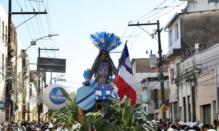 Celebrações do 2 de Julho alteram trânsito em Salvador; confira barreiras e mudanças