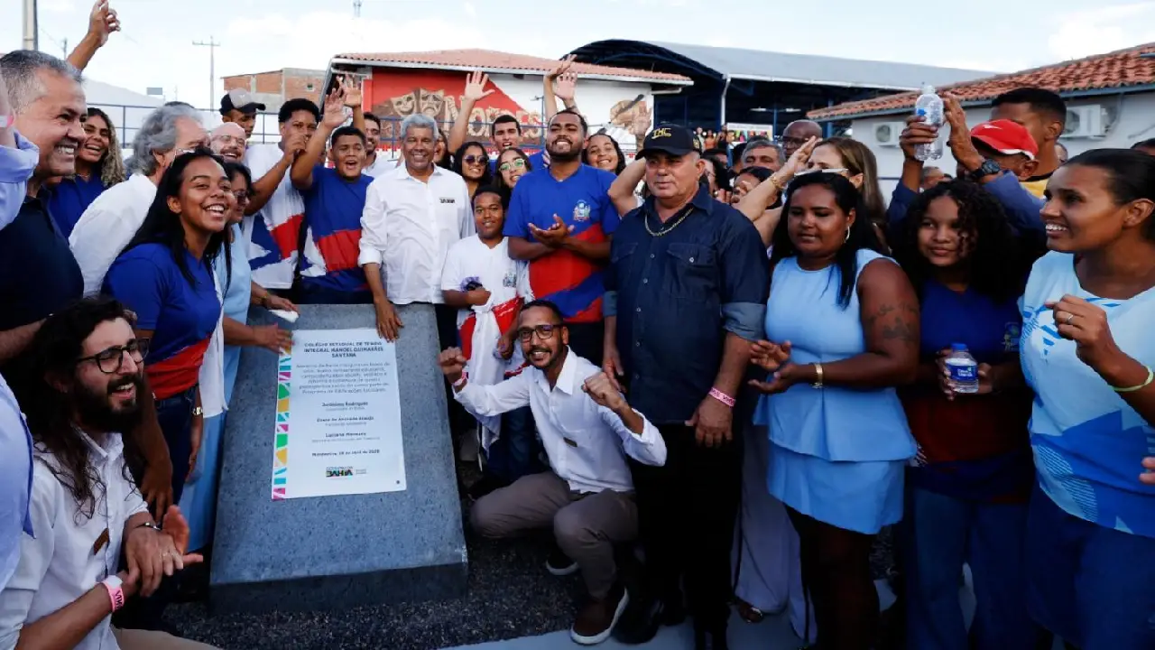 Escola de tempo integral modernizada reforça educação e marca entregas do Estado em Nordestina