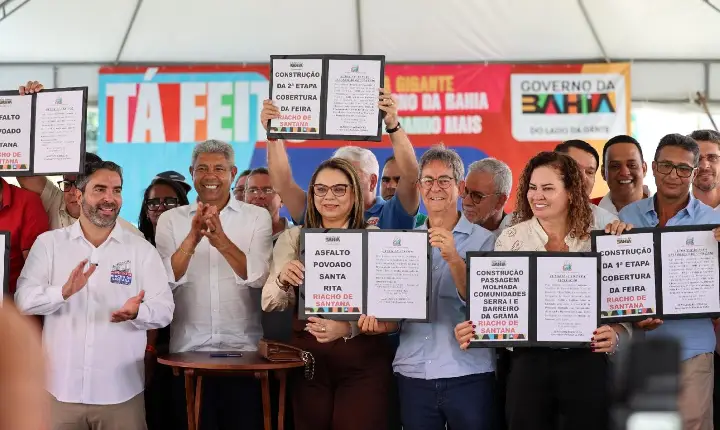 Escola modernizada, pavimentação e combate à fome marcam agenda do governador em Riacho de Santana