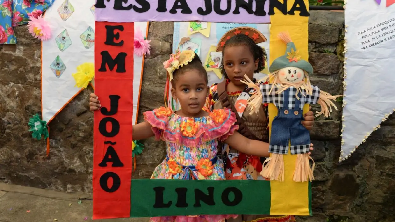 Escola Municipal João Lino promove Arraiá no Pelourinho e reforça valorização da cultura nordestina