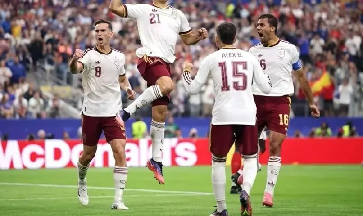Espanha domina, elimina a França e garante vaga na final da Copa do Mundo