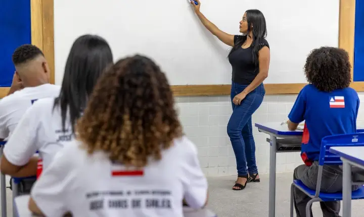 Estado convoca mais 88 professores para reforçar quadro da Rede Estadual da Bahia