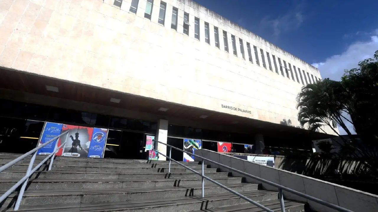 Governo da Bahia anuncia pacote histórico de investimentos em Livro e Leitura na Biblioteca Central, nesta sexta-feira (3)