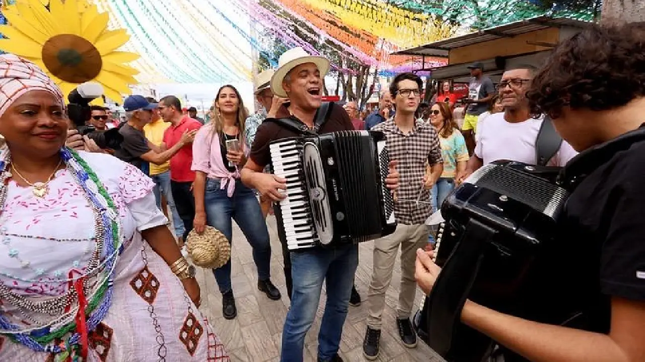 Governo da Bahia prorroga inscrições de quatro editais culturais do São João 2026 até 14 de maio