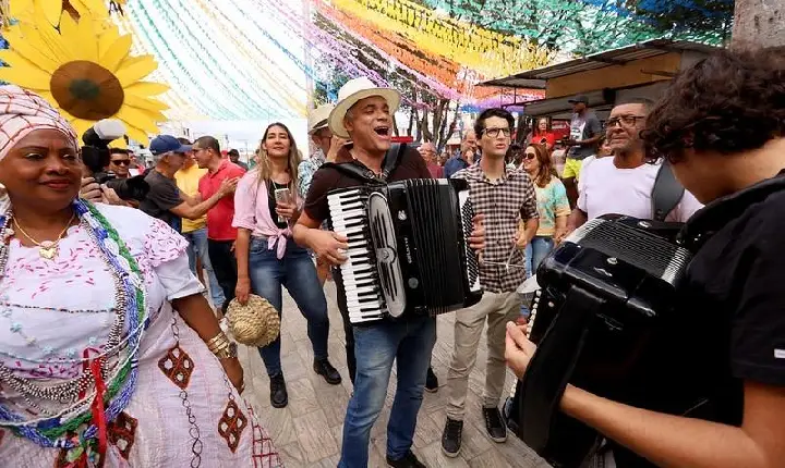 Governo da Bahia prorroga inscrições de quatro editais culturais do São João 2026 até 14 de maio