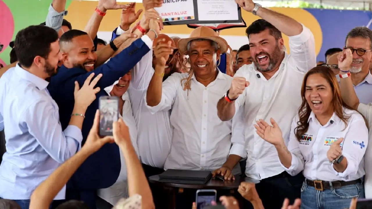 Governo do Estado anuncia novos investimentos em Santaluz e fortalece saúde, campo e infraestrutura