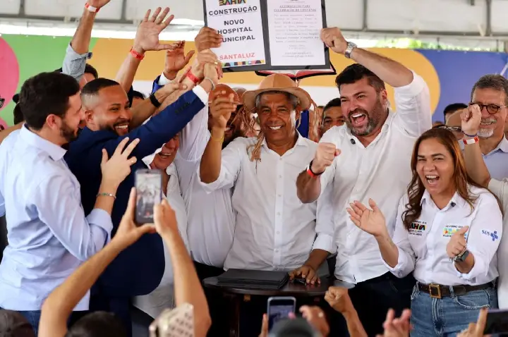 Governo do Estado anuncia novos investimentos em Santaluz e fortalece saúde, campo e infraestrutura