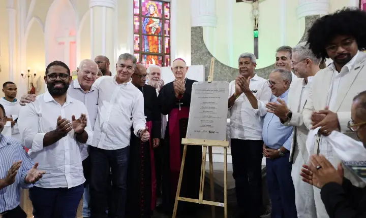 Governo do Estado entrega obra de restauração da fachada do Santuário Senhor dos Passos