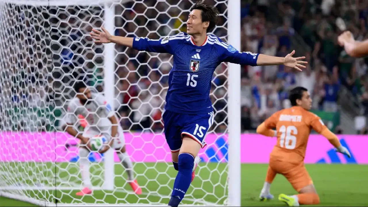 Japão goleia Tunísia e garante vitória histórica no milésimo jogo das Copas do Mundo