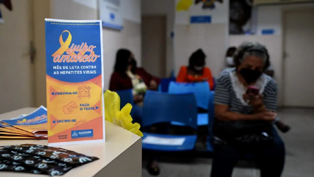 Julho Amarelo: vacinação contra hepatites A e B reforça prevenção e segue disponível nas 162 unidades de saúde de Salvador