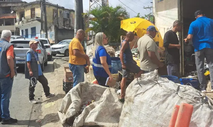Limpurb apreende veículo em operação contra descarte irregular de resíduos e já autuou mais de 80 casos este ano