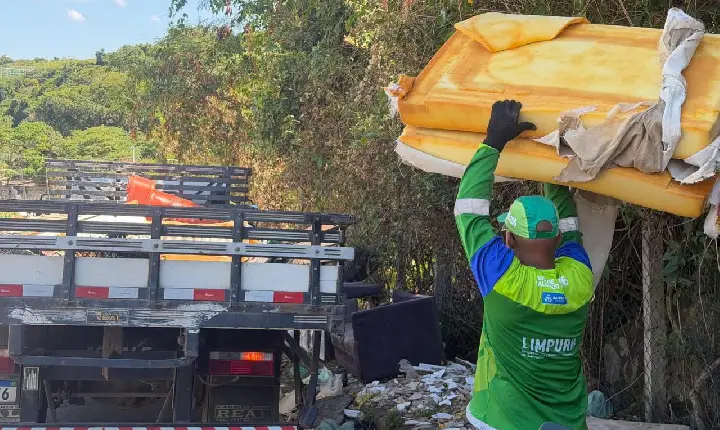 Limpurb realiza Bota-Fora no Nordeste de Amaralina nesta quarta-feira (9)