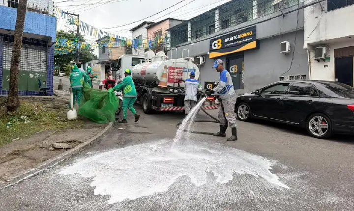 Limpurb realiza operação Bairro no Grau em Saramandaia