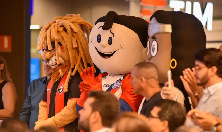 Maio Laranja: Prefeitura leva formação do ECA para divisões de base de Bahia e Vitória