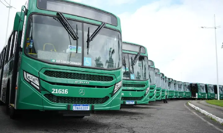 Novos ônibus entregues pela Prefeitura já estão em circulação em Salvador; veja linhas que serão atendidas