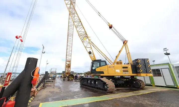 Obras da Ponte Salvador–Itaparica avançam com montagem de equipamentos no Estaleiro Belov