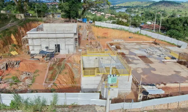Obras de ampliação do abastecimento de água de Ipiaú alcançam 60% de execução