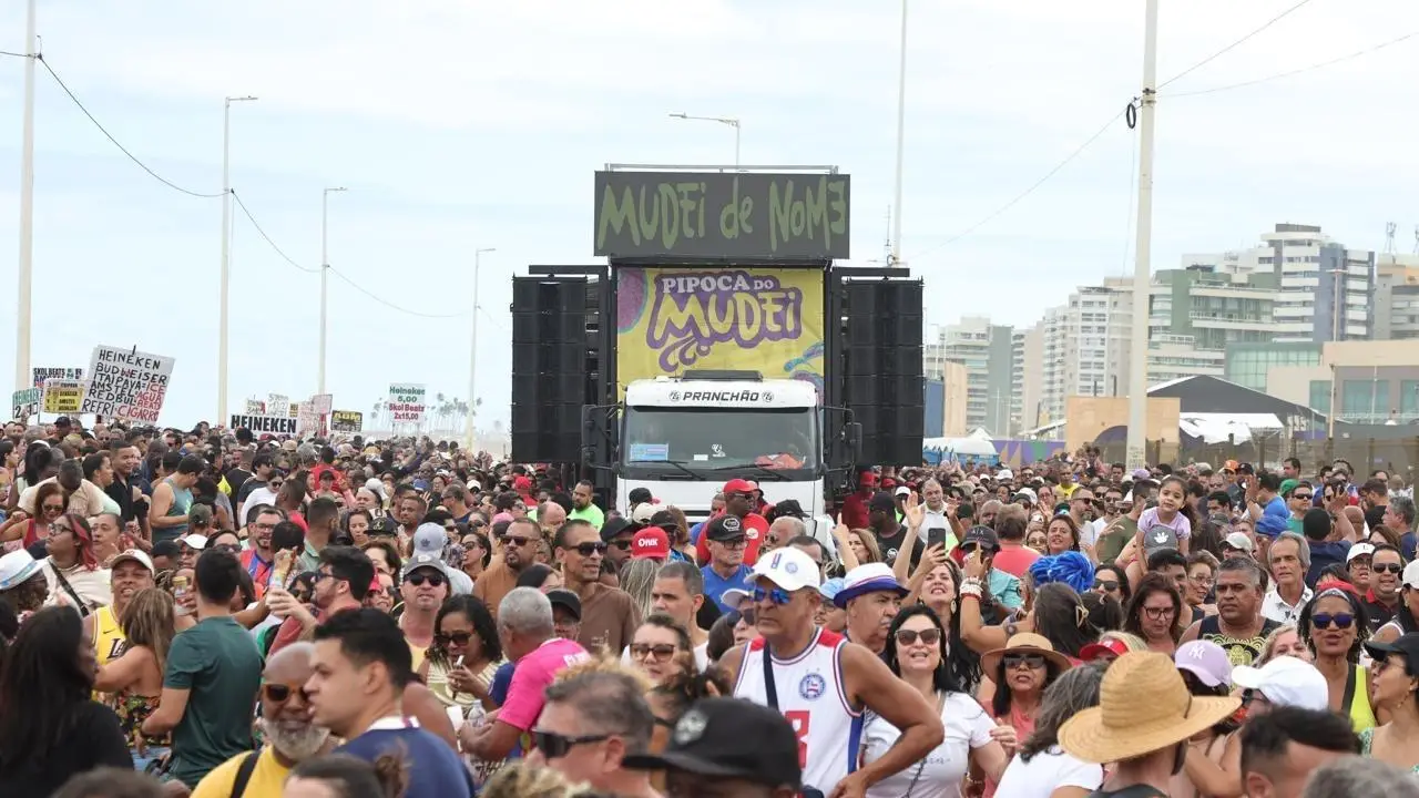 Pipoca do Mudei de Nome leva música e folia ao Parque dos Ventos neste domingo (20)