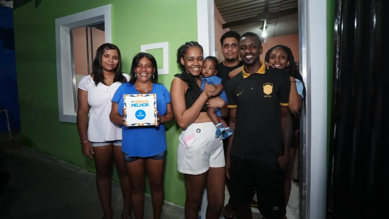 Prefeitura supera marca de 200 casas reformadas pelo programa Morar Melhor em Periperi