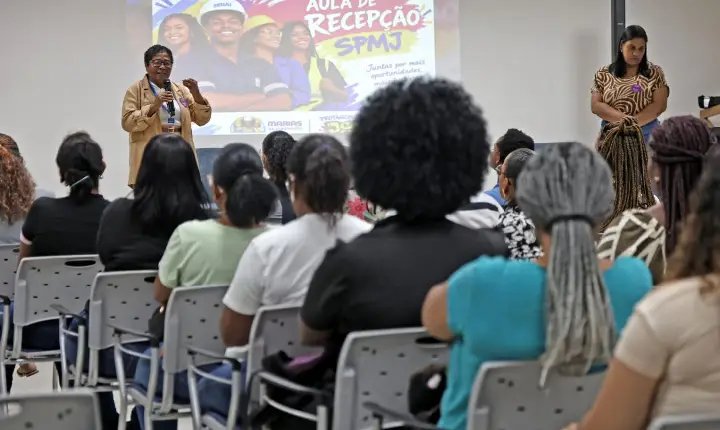 Programa Marias na Construção inicia cursos de formação para 150 mulheres