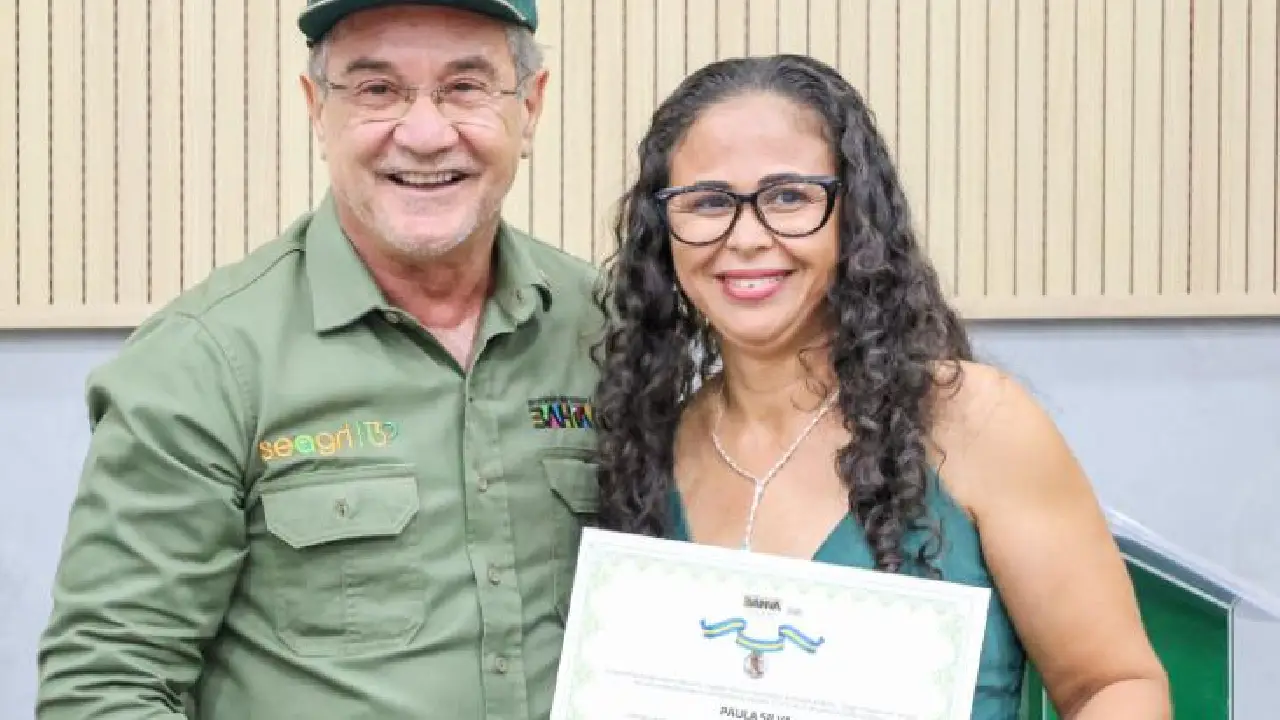 Seagri entrega Medalha de Mérito a agricultores e lideranças na abertura da Expoagri de Irecê