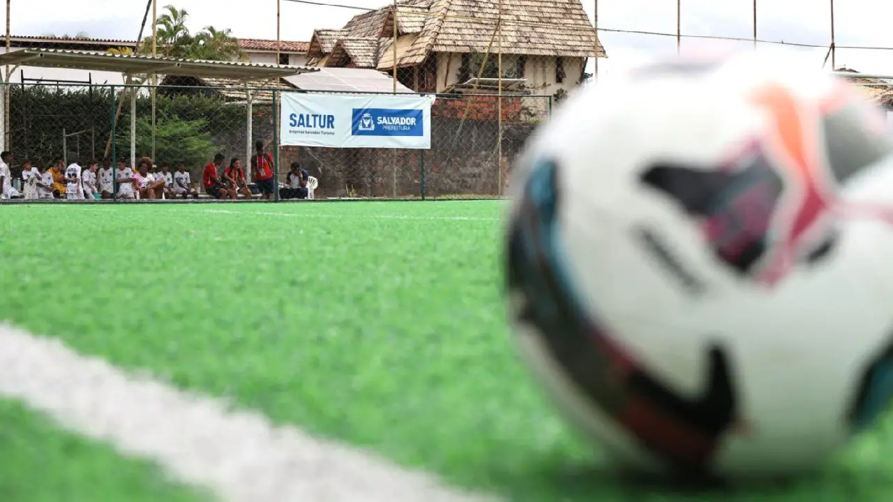 Torneio internacional de futebol de base estreia em Salvador com 1,5 mil atletas e mais de 100 equipes