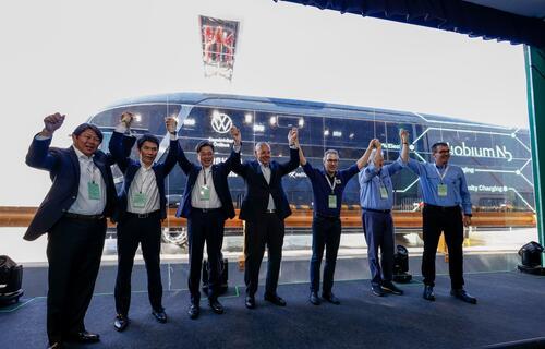 CBMM apresenta protótipo do 1º ônibus elétrico do mundo com bateria de nióbio