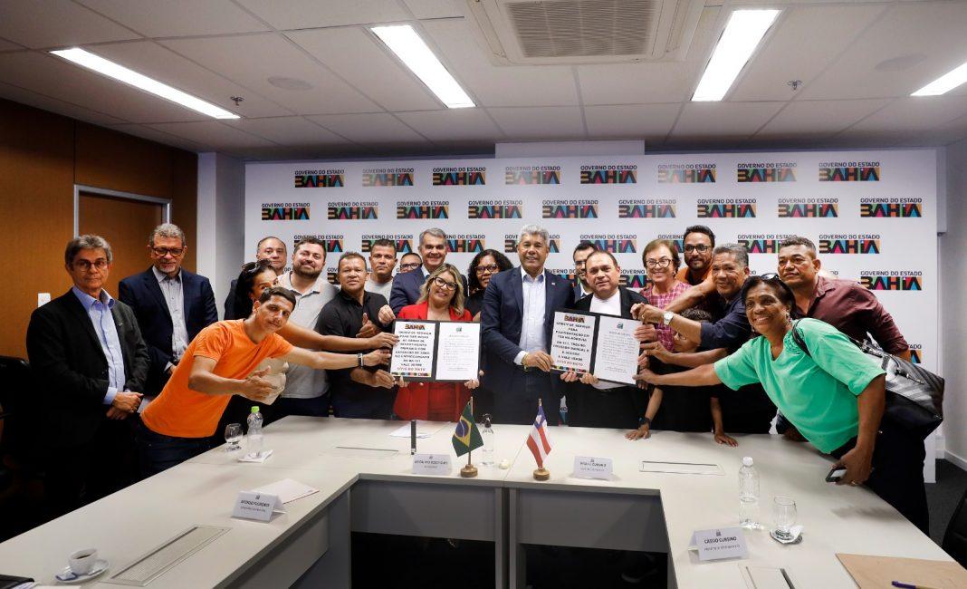 Estado autoriza investimentos em infraestrutura viária e hídrica para os municípios de Sítio do Mato e Caculé