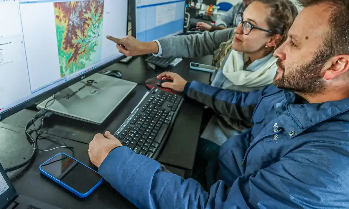 Geral Defesa Civil alerta para novas chuvas no RS nesta semana