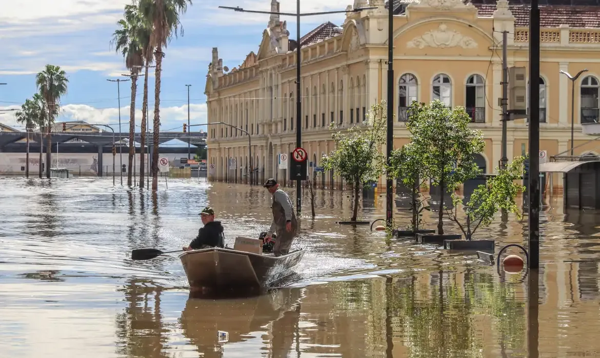 Um mês de calamidade: a cronologia dos alertas da tragédia no RS.
