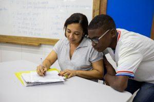 Governo do Estado concede avanço na carreira para 770 educadores na Bahia