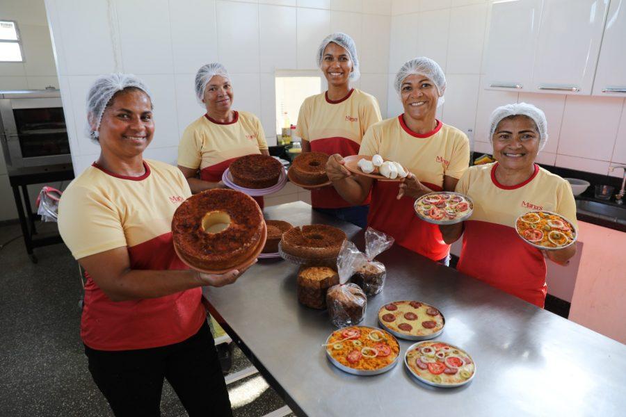 Implantação de agroindústria familiar proporciona aumento de renda para mulheres de Olindina