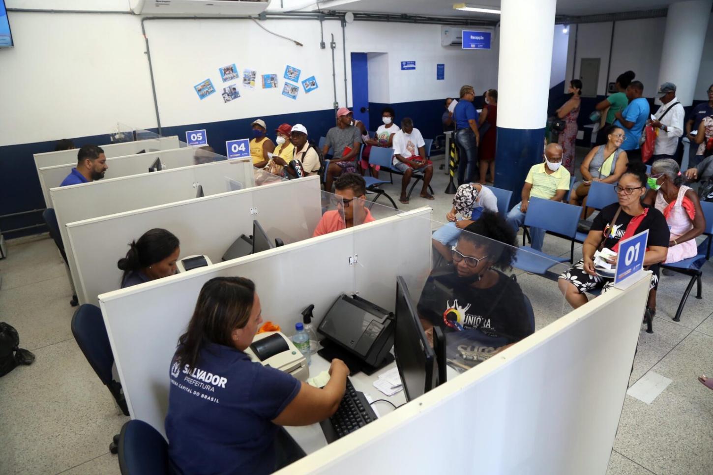 Atendentes das Prefeituras-Bairro participam de curso sobre qualidade no atendimento ao cliente