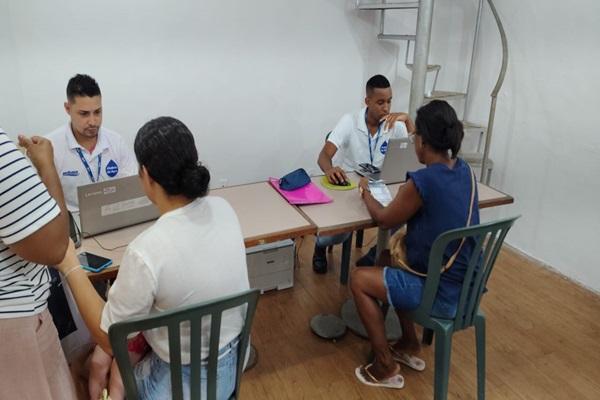 Embasa promove atendimento itinerante no bairro da Liberdade, em Salvador