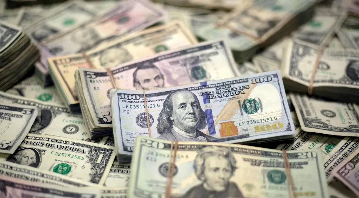 Argentina libera uso de dólares sem declarar origem prévia