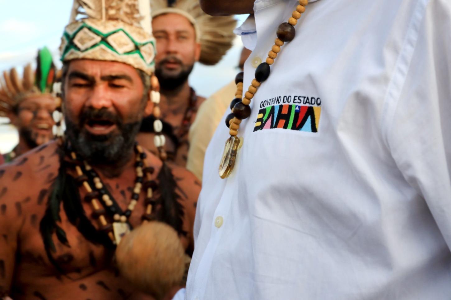 Governador entrega obras de infraestrutura, equipamentos médicos e anuncia novos investimentos em Eunápolis