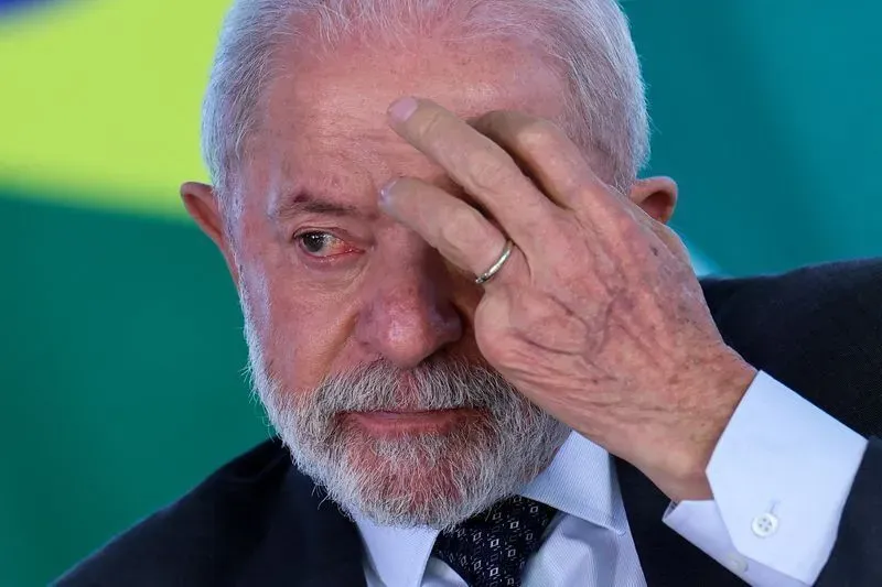 Lula admite impacto de fraudes do INSS na imagem do governo