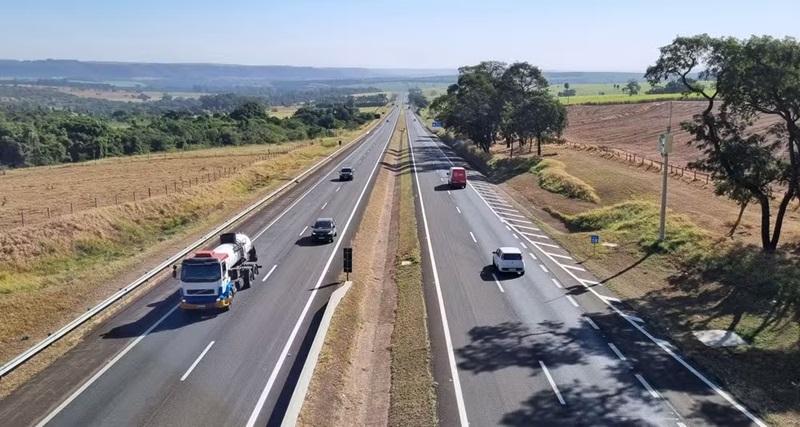 Lula veta exigência de exame toxicológico para obtenção de CNH nas categorias A e B; carteira social é sancionada