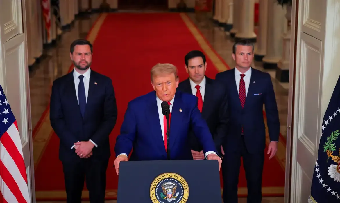 Trump anuncia ataque dos EUA contra instalações nucleares do Irã