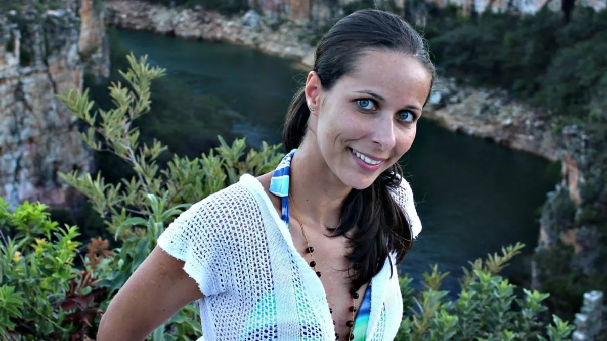 Corpo de mulher que morreu em queda de rapel é velado no interior de SP