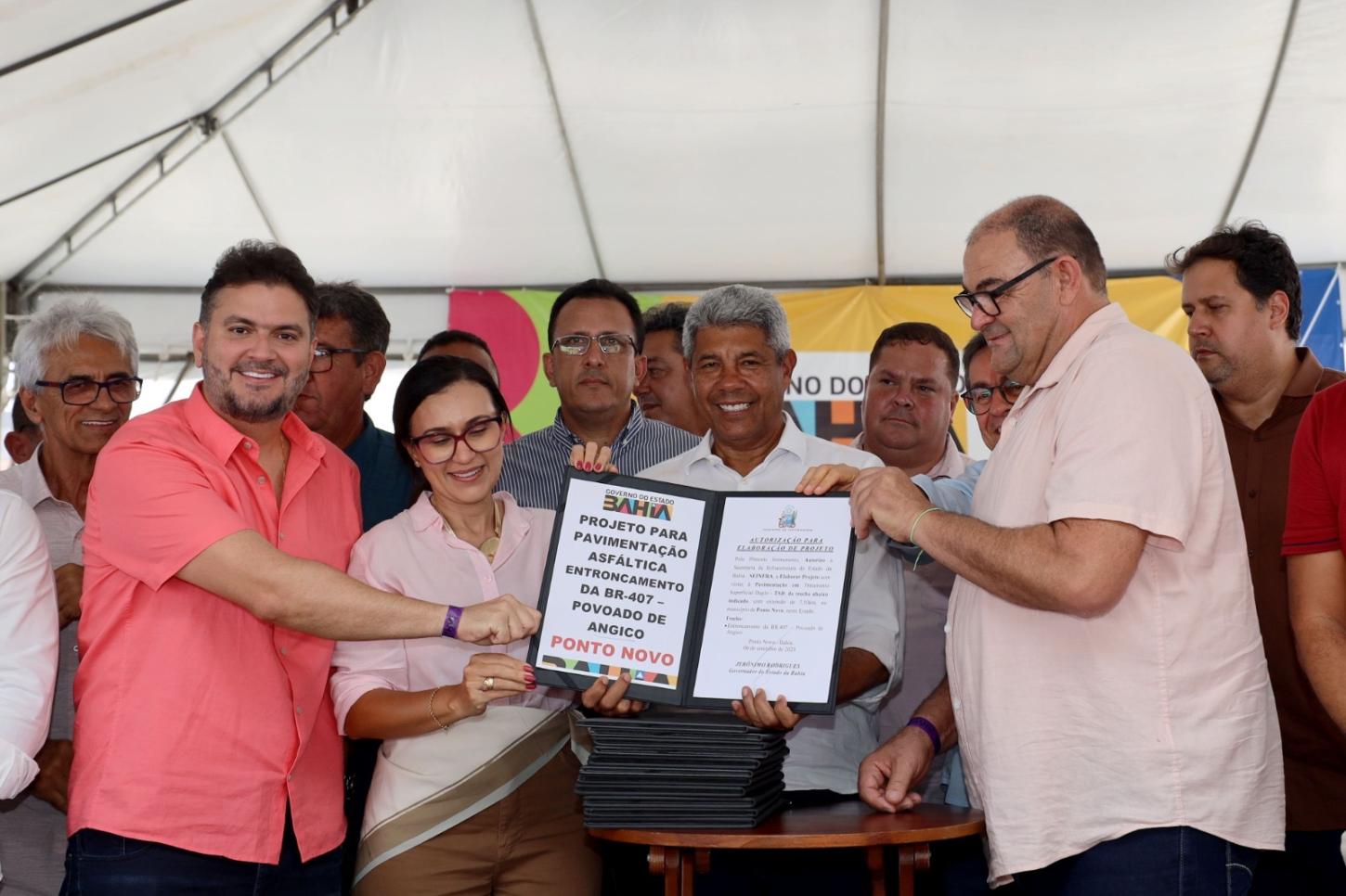 Desenvolvimento e inclusão marcam visita do governador Jerônimo ao município de Ponto Novo