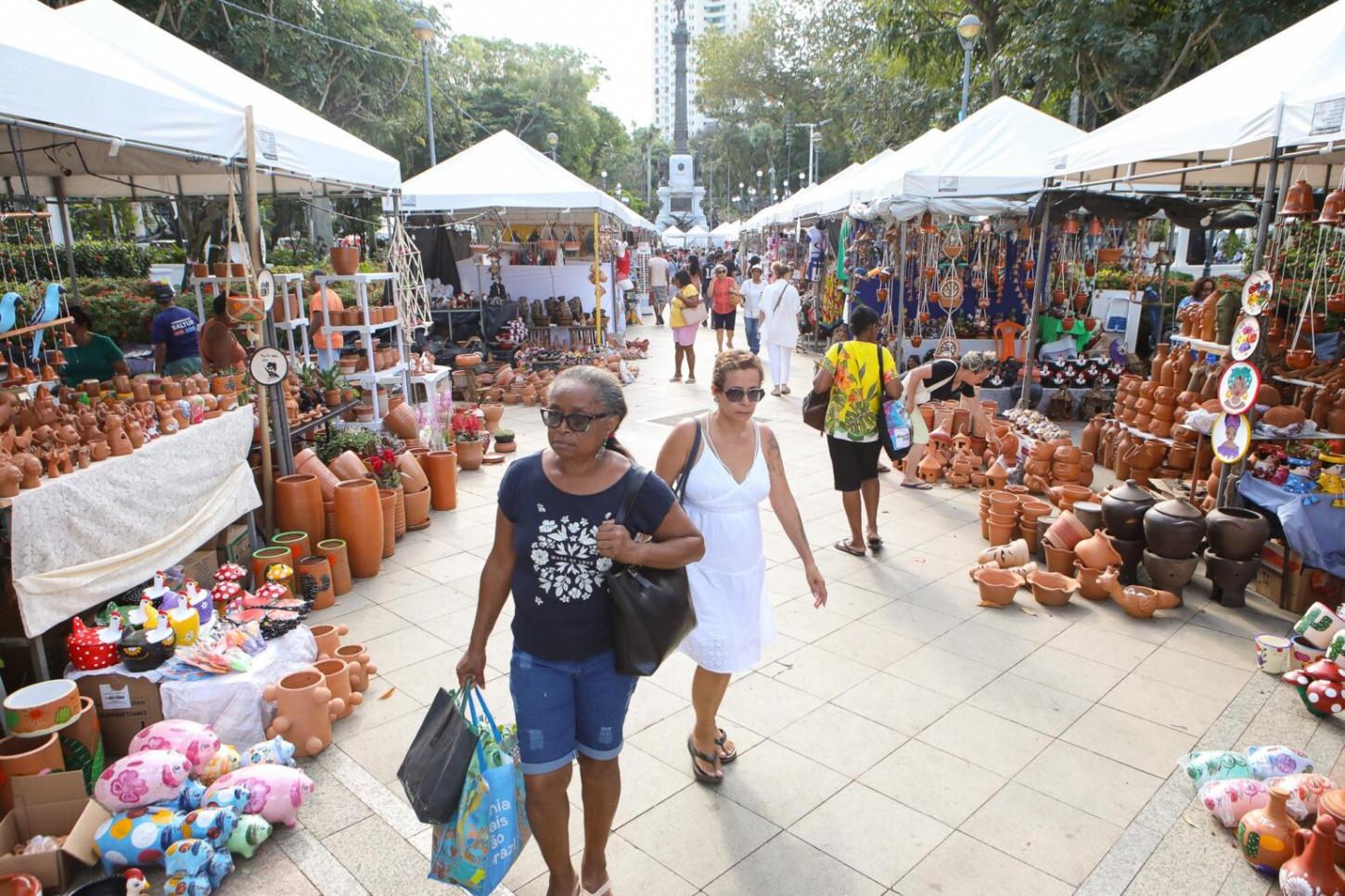 Feira das Artes da Primavera movimenta Campo Grande com mais de 400 artesãos