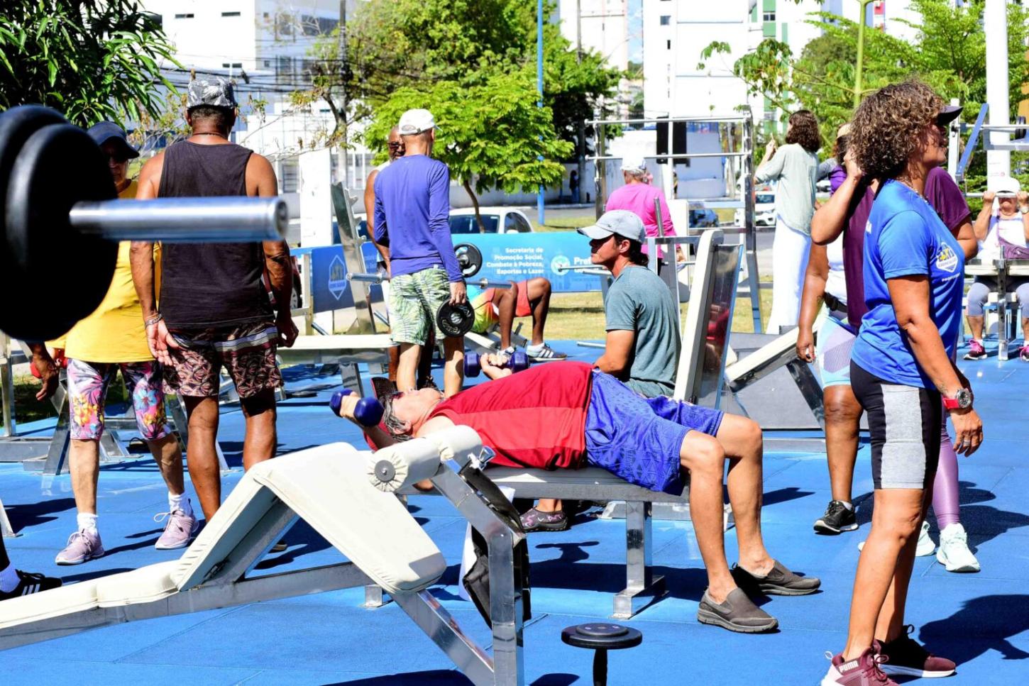 Academias gratuitas de Salvador registram quase meio milhão de presenças e fortalecem cuidados com a saúde