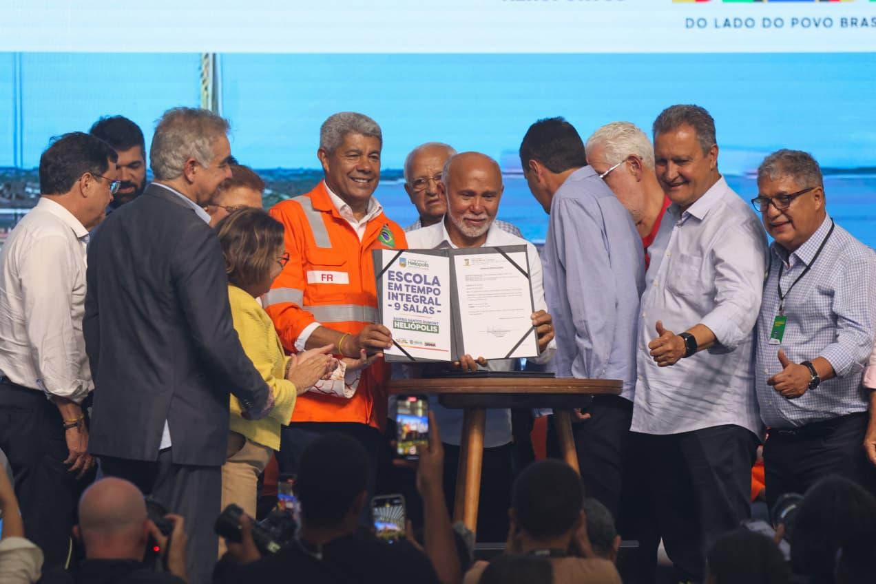 Educação baiana é fortalecida com novos investimentos federais e ampliação de parcerias com a UFRB