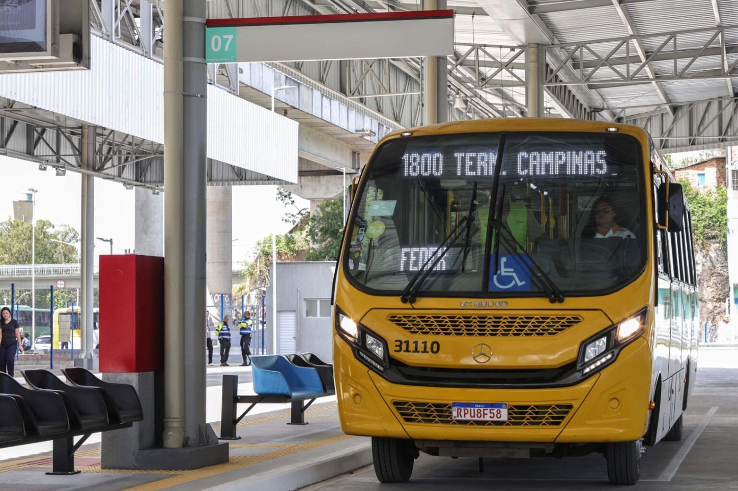 Nova linha de ônibus com saída do Terminal Campinas leva mais mobilidade a moradores do Dique do Cabrito