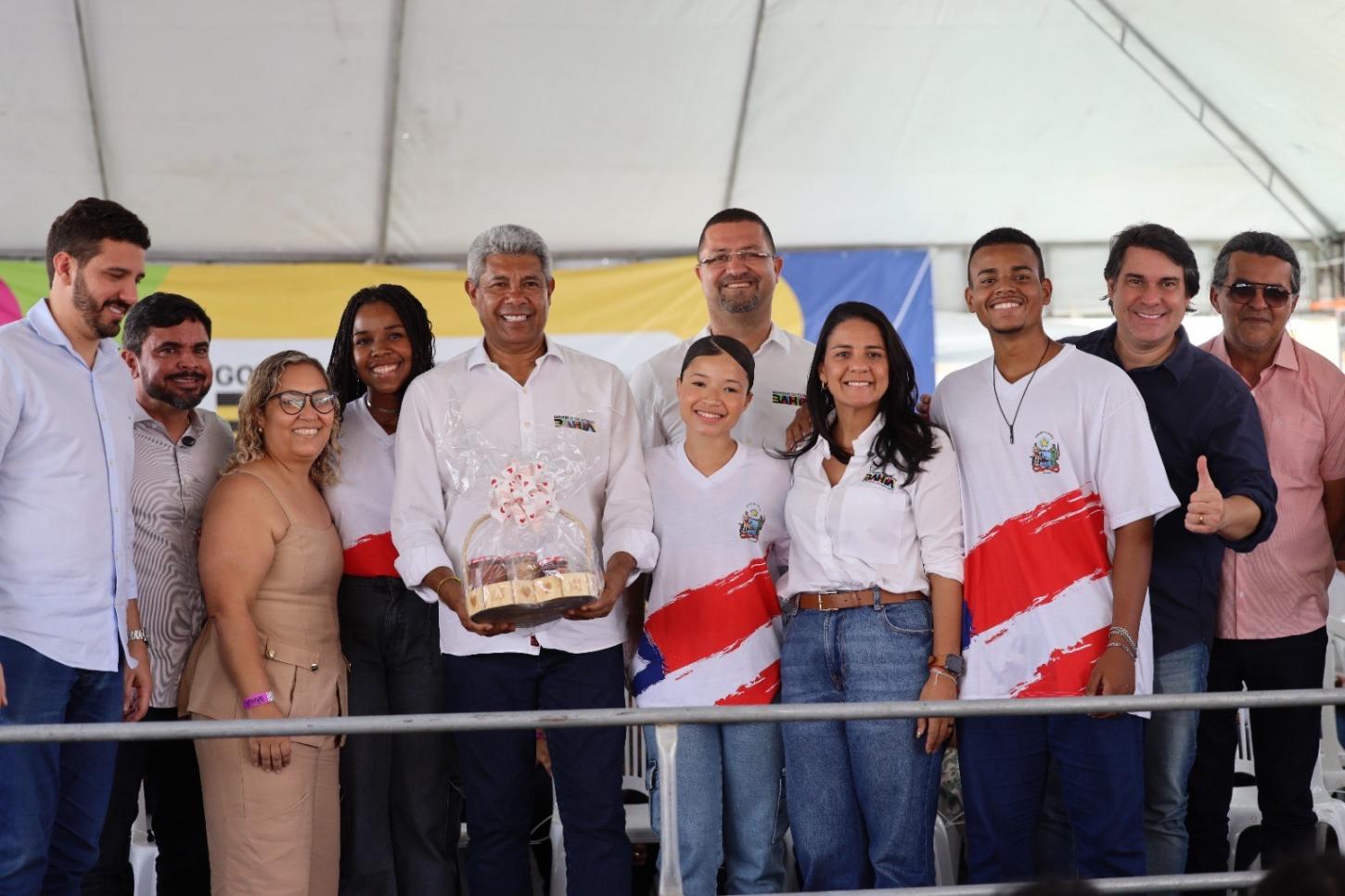 Governador autoriza pacote de obras e equipamentos para impulsionar desenvolvimento em Itanagra