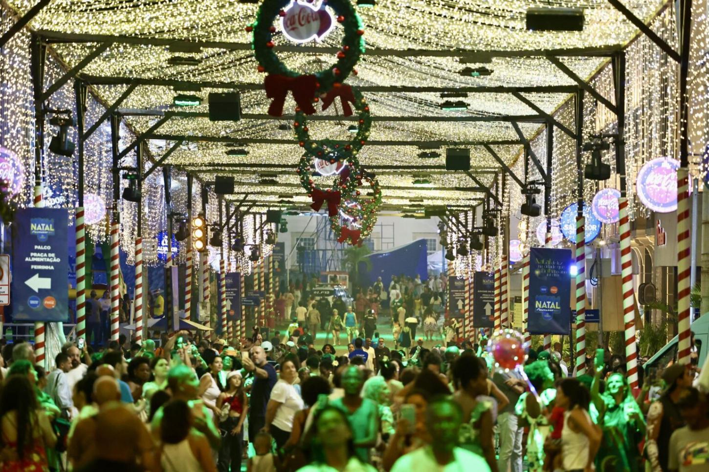 Cerca de 500 mil pessoas já visitaram o Natal Salvador; expectativa é de público ainda maior nos próximos dias