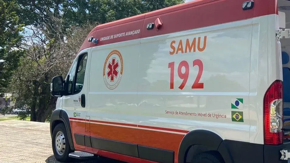 Motorista impede passagem, atrapalha resgate do Samu e acaba preso no PR